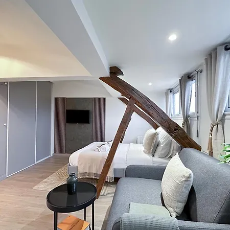 Apartment Brand New Near La Madeleine ! Paris